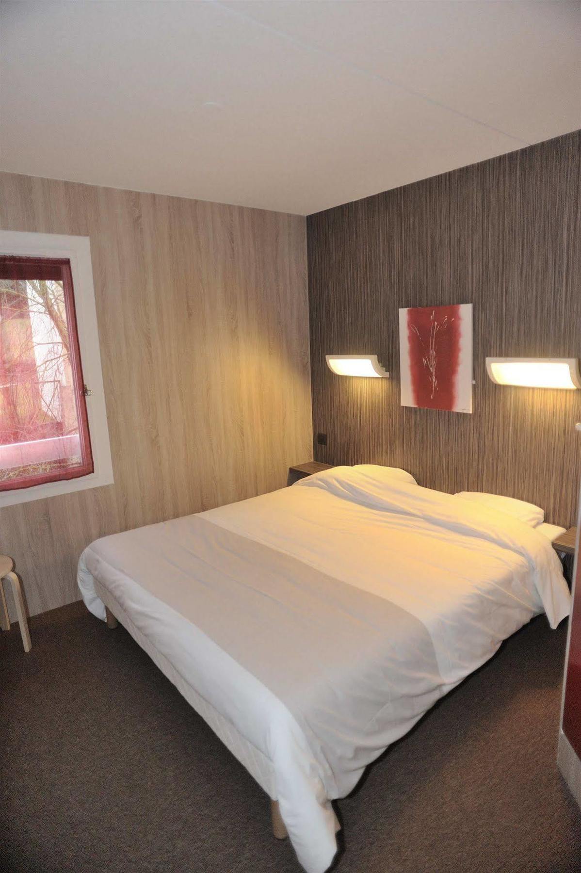 Onet-le-Château Hotel 4 Saisons المظهر الخارجي الصورة